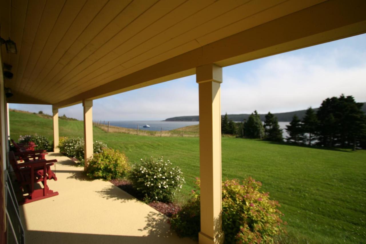 The Bread And Cheese Country Inn Bay Bulls Esterno foto